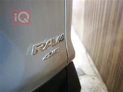 تۆیۆتا ڕاڤ 4